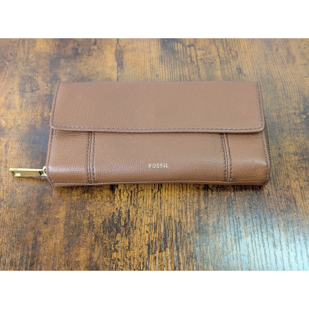Fossil Jori Flap Clutch Brown Zip Around Leather Wallet Organizer